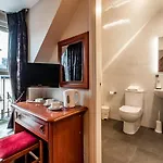 Foley's & Self Catering Homes