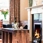 Foley's & Self Catering Homes 3* Kenmare
