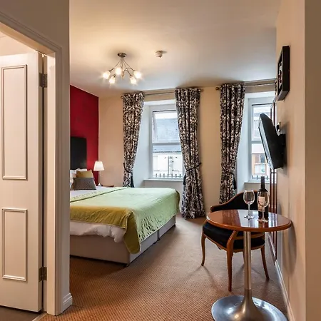 Foley's & Self Catering Homes