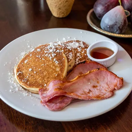 Foley's & Self Catering Homes Kenmare