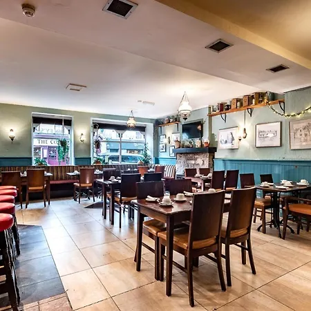 Gasthuis Foley's & Self Catering Homes 3*