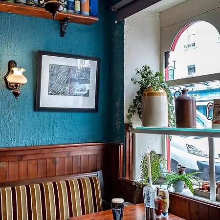 Foley's & Self Catering Homes 3*