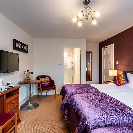 Foley's & Self Catering Homes