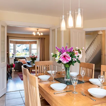 Foley's & Self Catering Homes Maison d'hôtes 3*