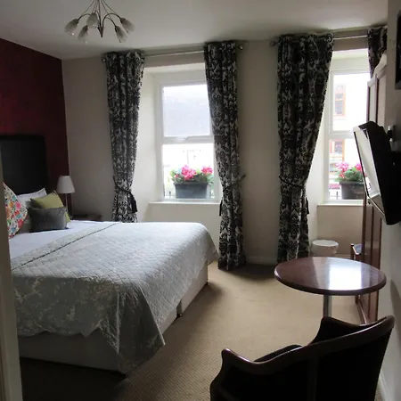 Гостевой дом Foley's & Self Catering Homes 3*