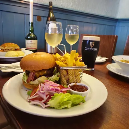 Foley's & Self Catering Homes 3*