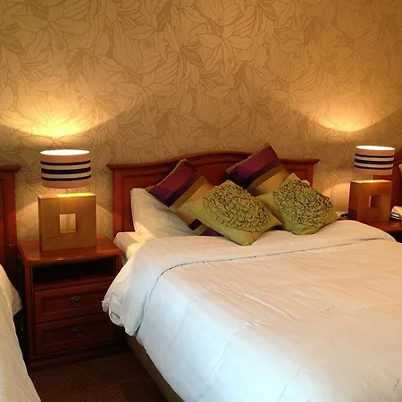 Gasthuis Foley's & Self Catering Homes Kenmare