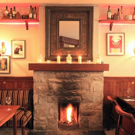 Foley's & Self Catering Homes 게스트하우스 켄마어