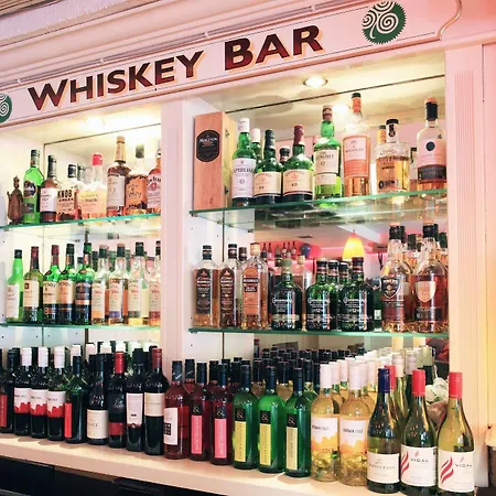 Foley's & Self Catering Homes 3* Kenmare